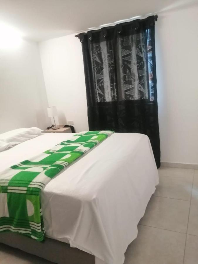 Casa verde Habitaciones, la mejor cama Bucaramanga Exterior foto